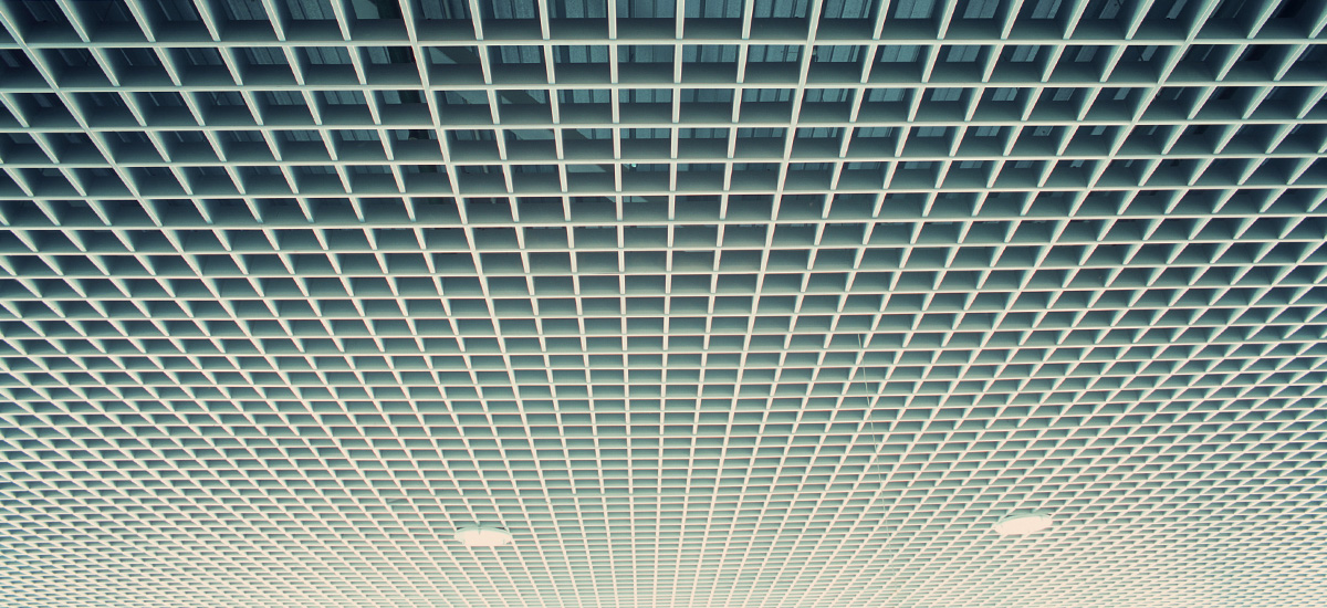 Aluminium open-cell grid ceiling with 10 mm visible blades